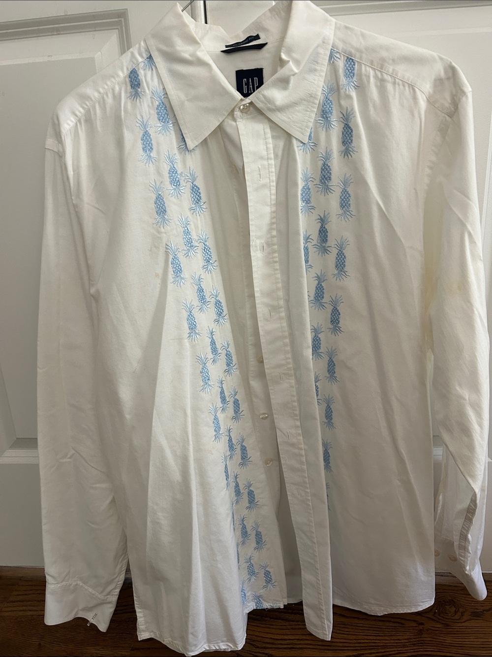 GAP White Dress Shirt with Light Blue Pineapple Embroidery